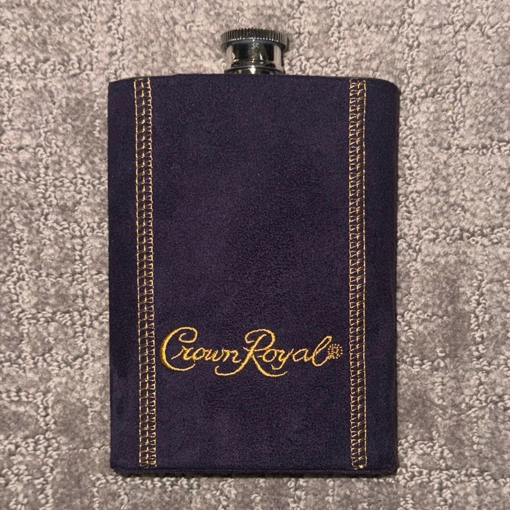 Crown Royal Flask w/ Removable Velvet Cover